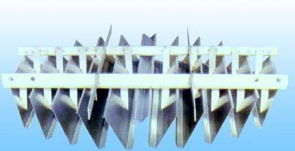 �ڰ�ʽҺ���ռ���